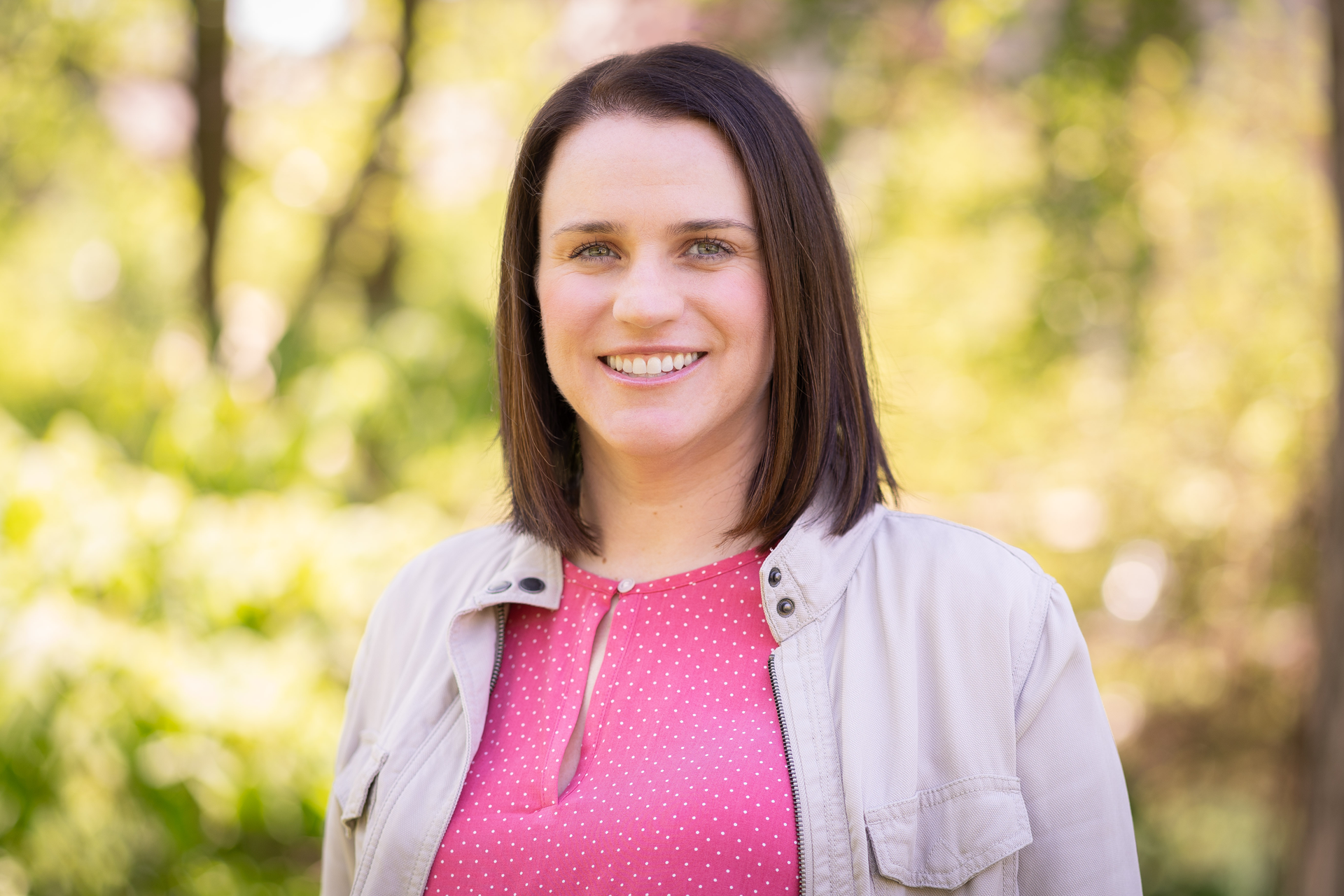 Headshot of Julianne Charles